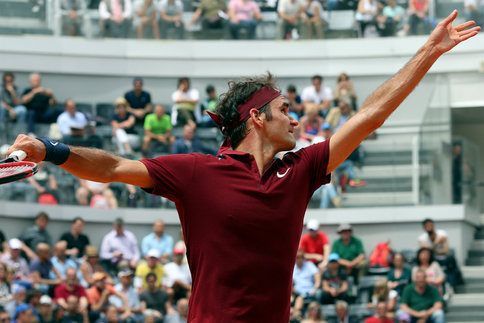 douleurs au dos : si Federer avait eu une ceinture  AirLOMB ...